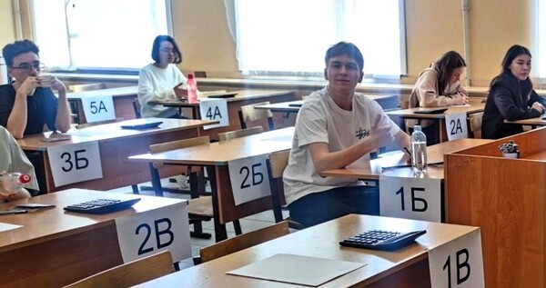 Выпускник центра образования Угольных Копей набрал 95 баллов на ЕГЭ по химии