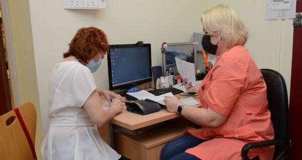 Вакцинация от COVID-19 началась в селе Айон