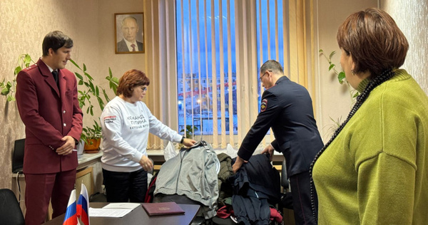 Конфискованную на Чукотке одежду направят на фронт и жителям Донбасса