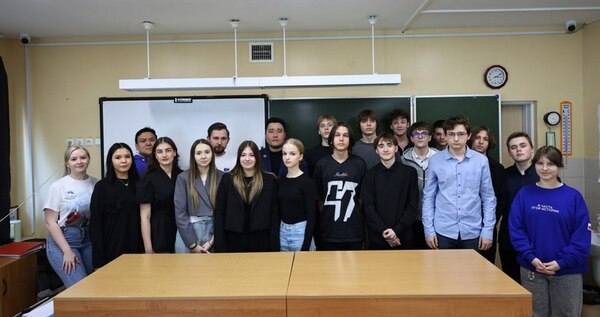 Ветеран СВО Александр Иванов провёл урок мужества для анадырских школьников