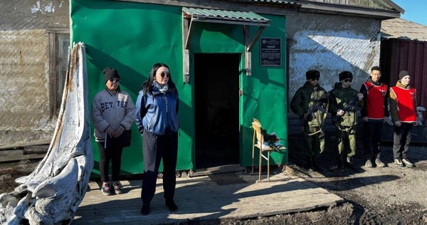 Память шести участников СВО увековечили на Чукотке